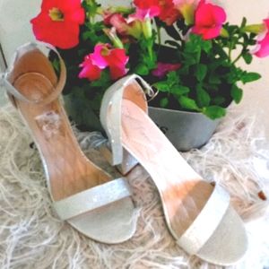 Women's heels